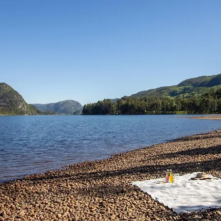 Solbu By Interhome בקתה Fossdal